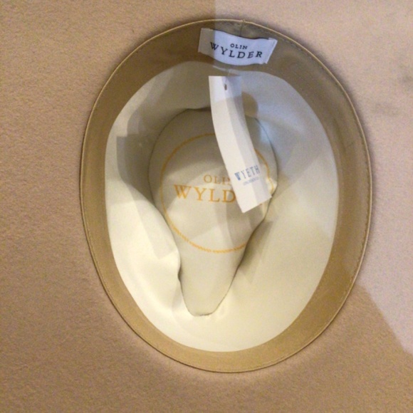 NEW! Rare Wyeth Olin Lamour rancher - Picture 5 of 5